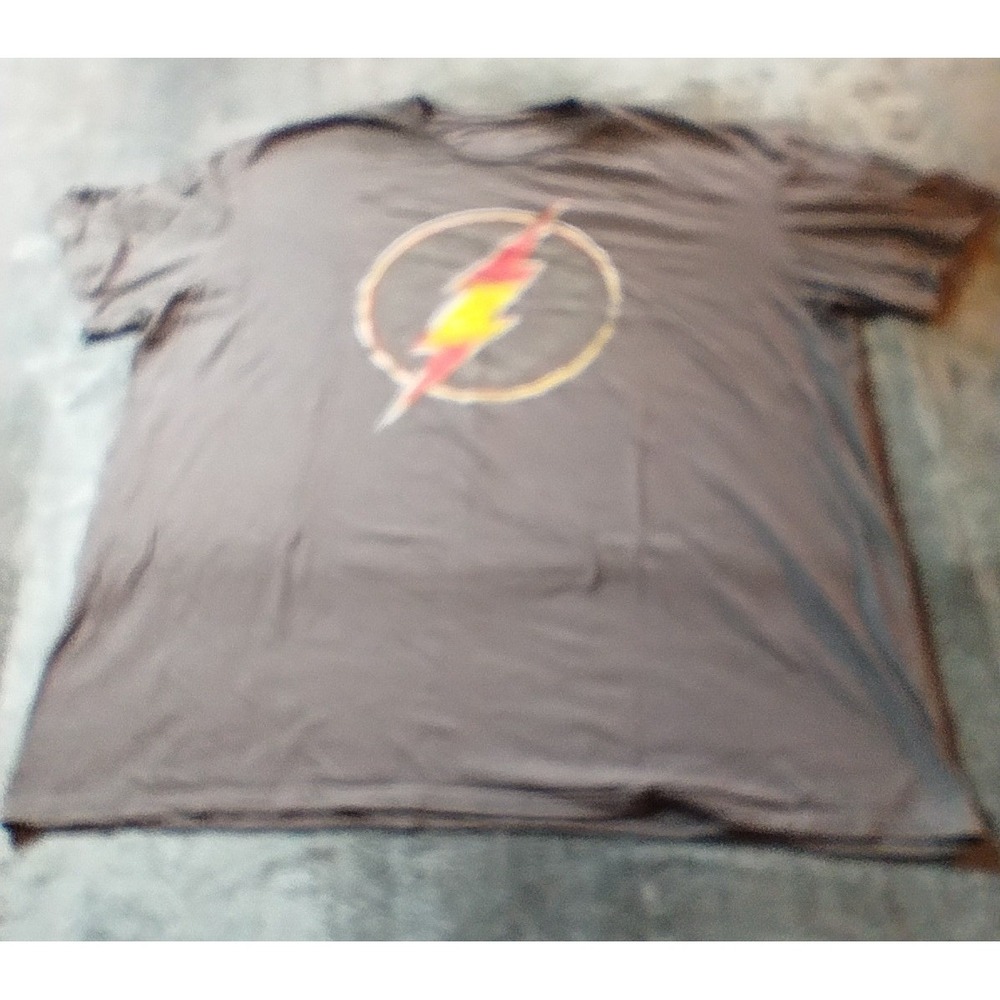 The Flash DC Comics Mens Gray Graphic T-Shirt 2XL Bolt Logo Distressed DC Comics
